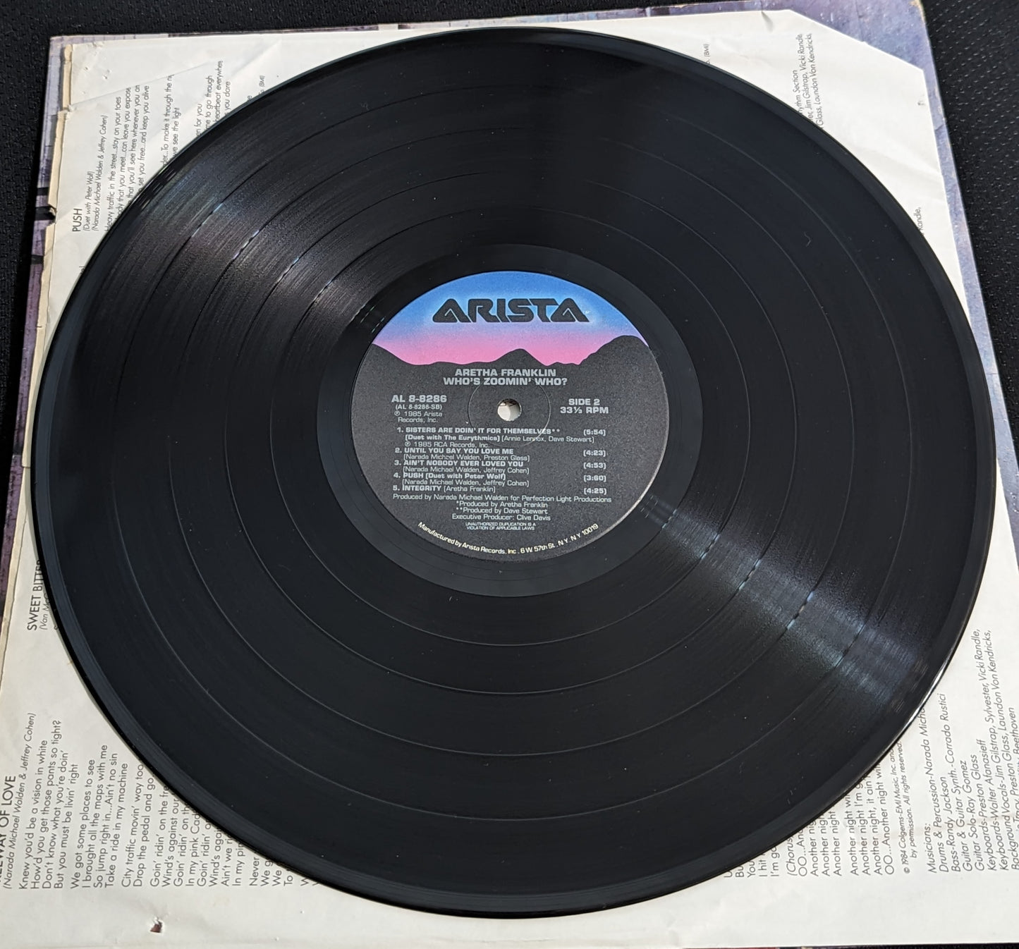 ARETHA FRANKLIN Who's Zoomin Who LP Vinyl Record 1985 Arista AL8-8286 R&B Soul (VG Vinyl, VG Sleeve)