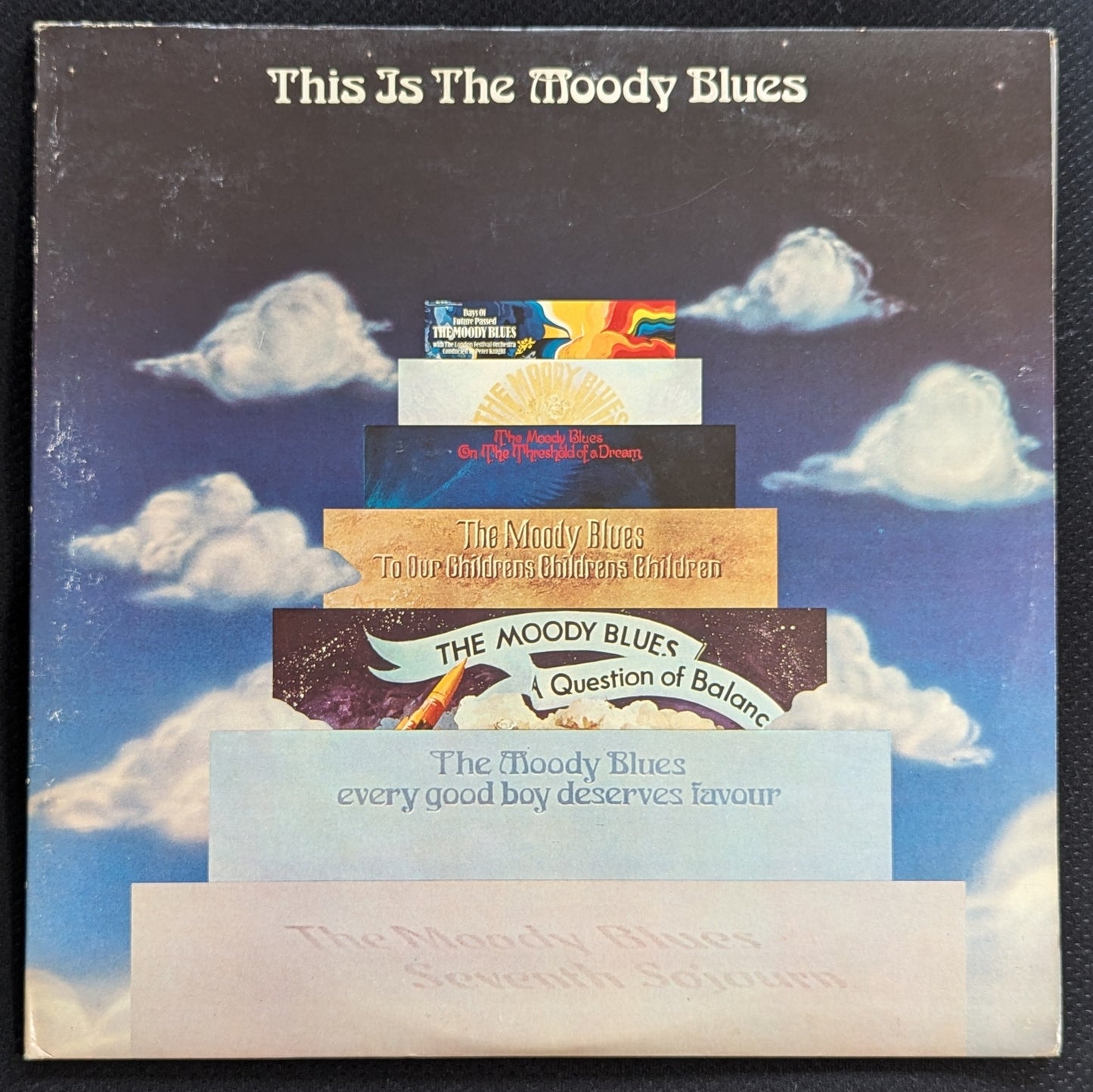 THE MOODY BLUES This Is The Moody Blues 2xLP Vinyl Record 1974 Threshold (VG Vinyl, VG Sleeve)