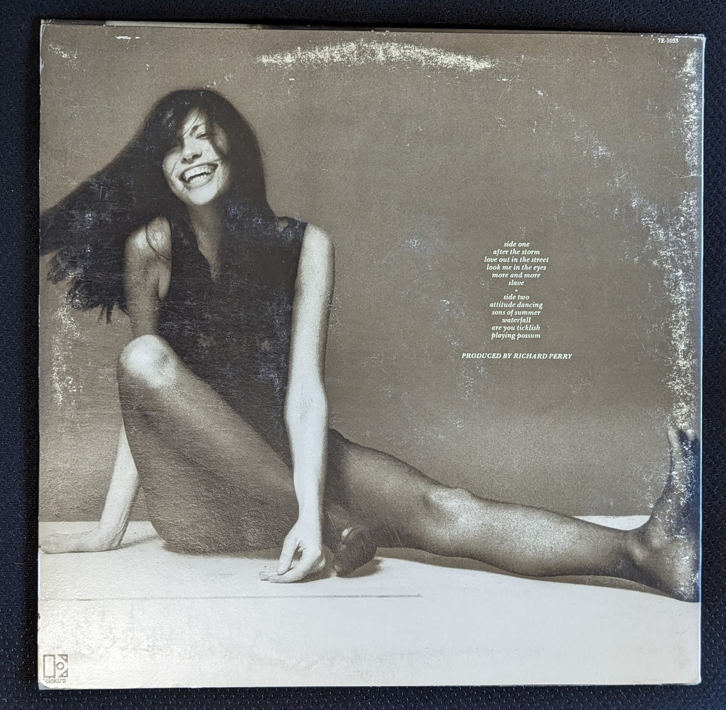 CARLY SIMON Playing Possum LP Vinyl Record 1975 Elektra 7E-1033 (VG Vinyl, VG Sleeve)